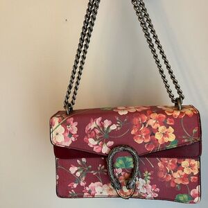Floral Chain Strap Bag